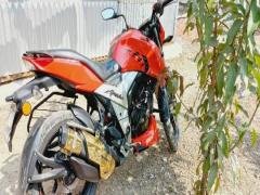 TVS Apache RTR 160 4V